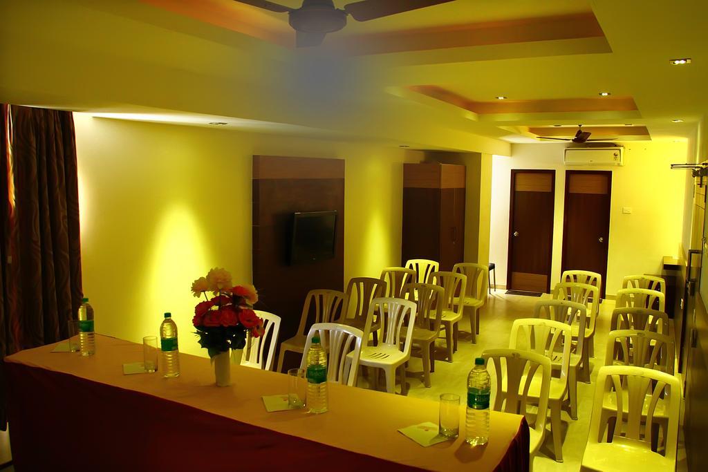 Hotel Vijai Paradise Coimbatore Eksteriør billede